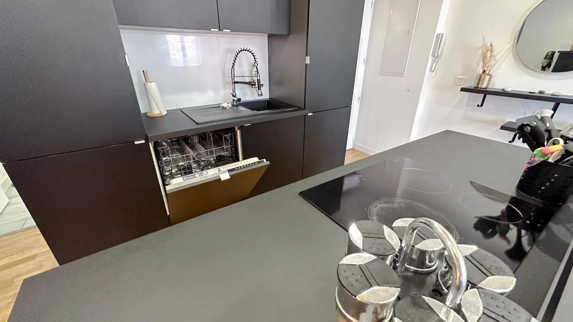 Bellet - Rooftop, Jacuzzi Et Vue Imprenable Sur Nice Et Mer