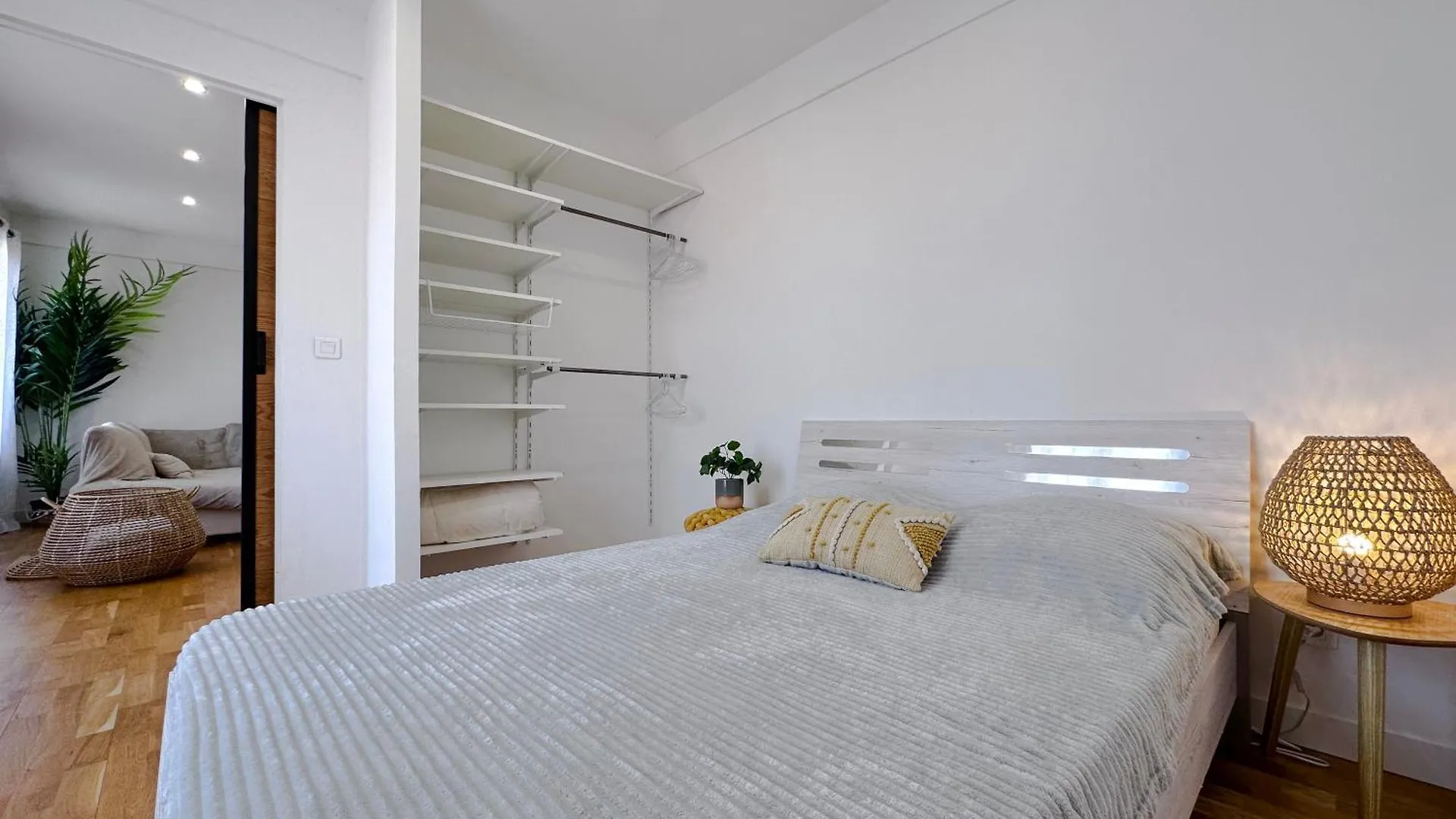 Bellet - Rooftop, Jacuzzi Et Vue Imprenable Sur Nice Et Mer 0*,