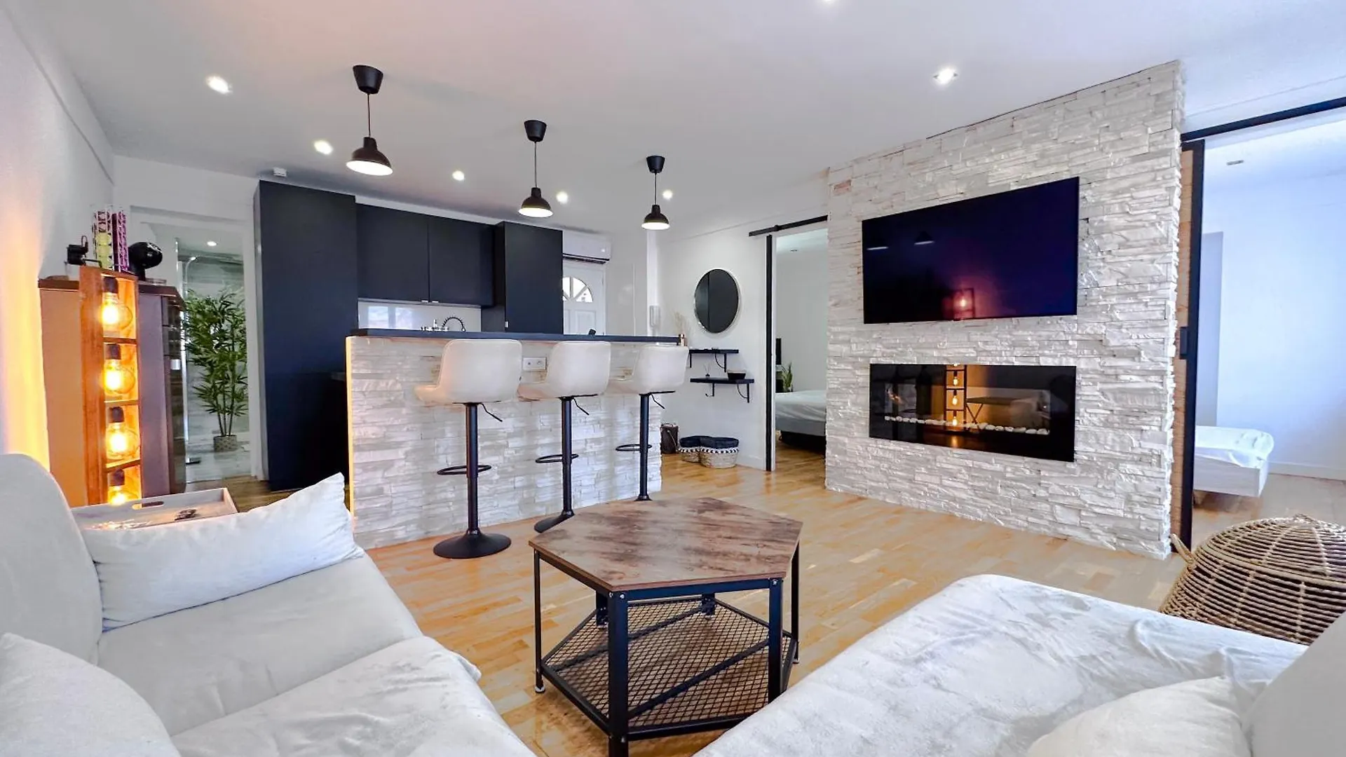 Bellet - Rooftop, Jacuzzi Et Vue Imprenable Sur Nice Et Mer 0*,