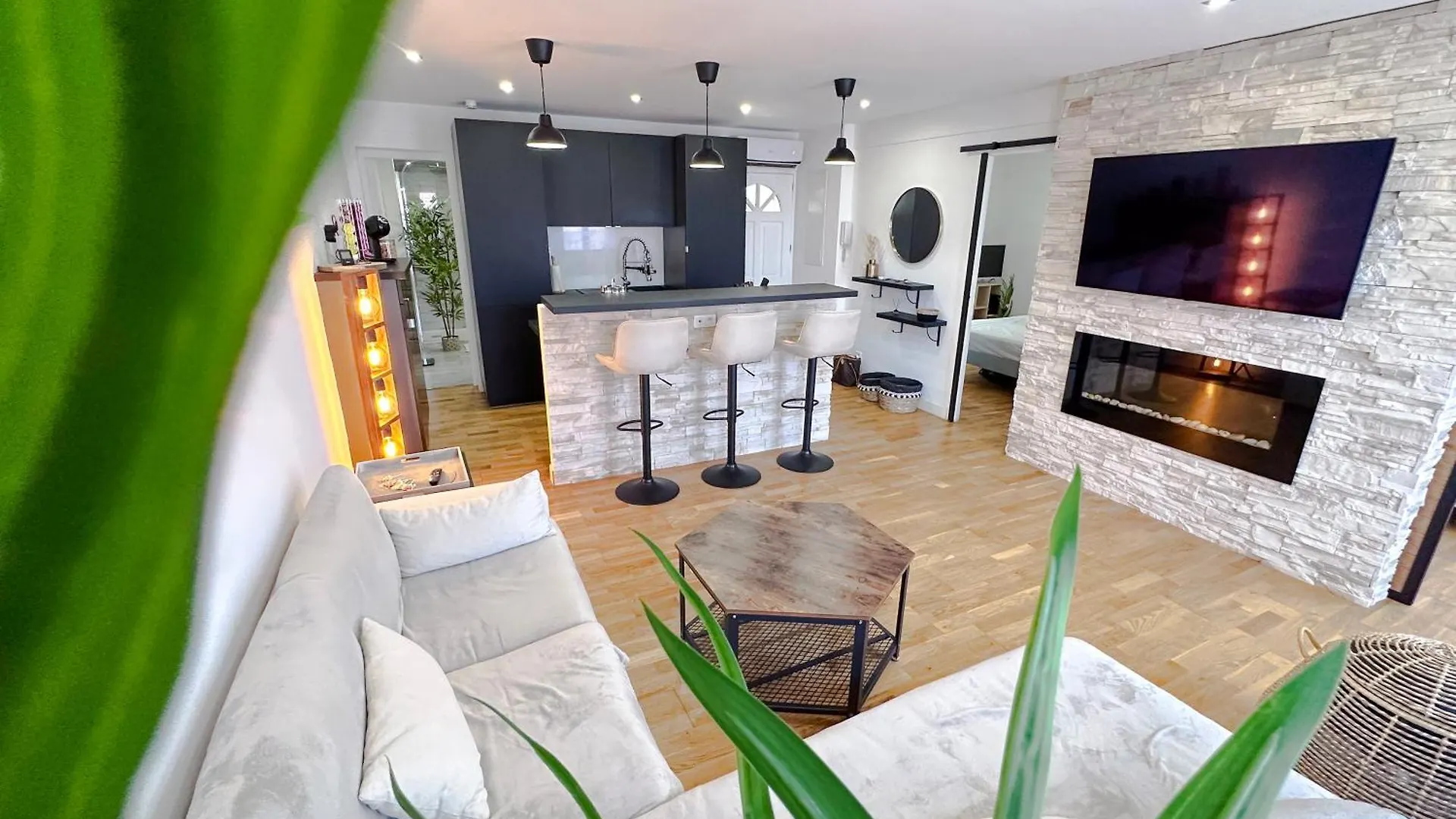 Bellet - Rooftop, Jacuzzi Et Vue Imprenable Sur Nice Et Mer location