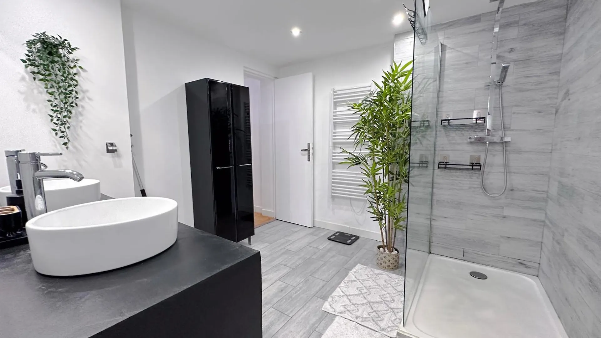 Bellet - Rooftop, Jacuzzi Et Vue Imprenable Sur Nice Et Mer 0*,