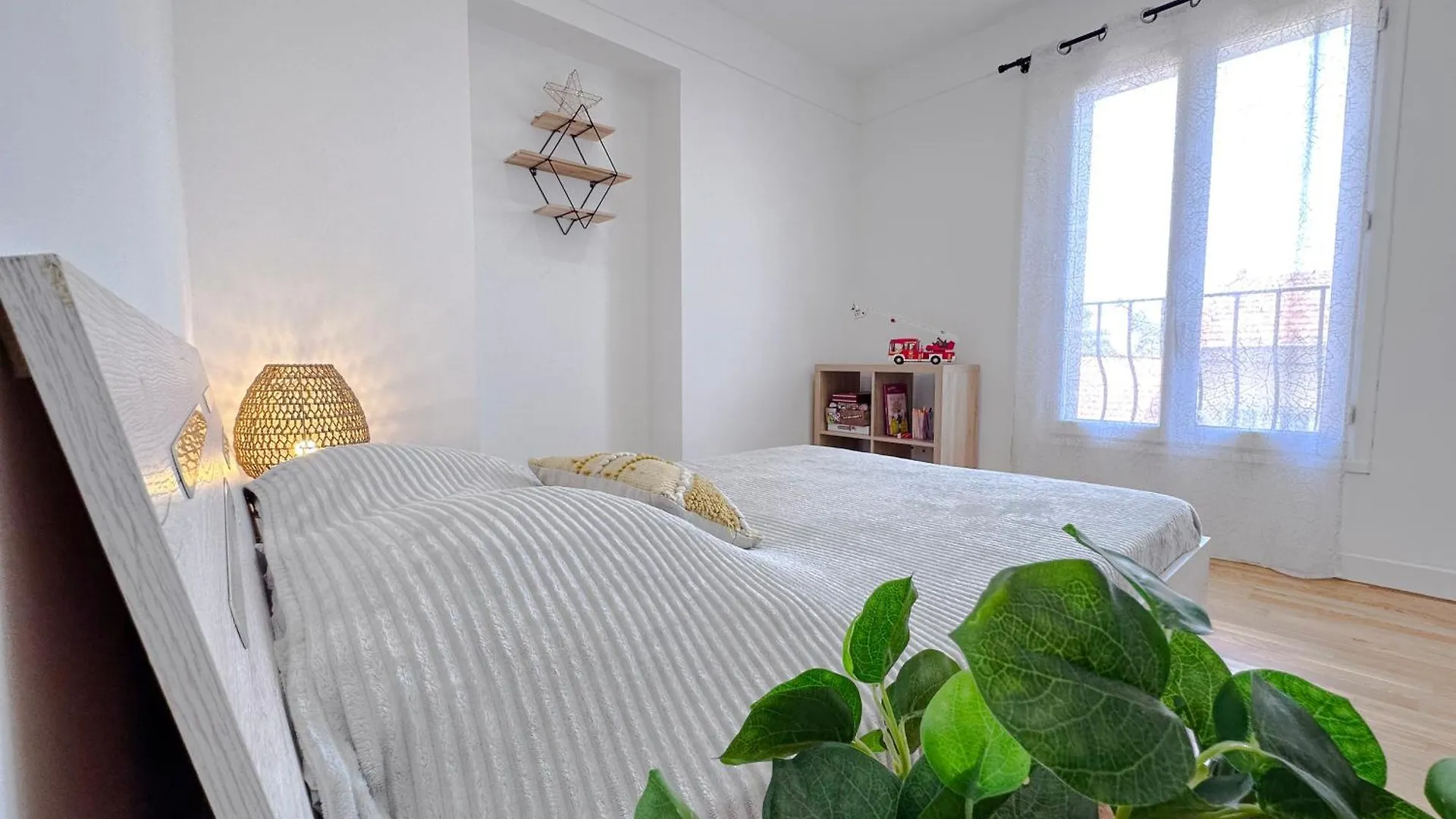 Bellet - Rooftop, Jacuzzi Et Vue Imprenable Sur Nice Et Mer Apartment